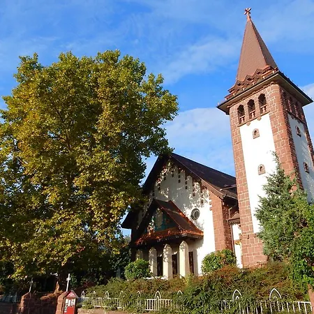 Almadi * Balatonalmádi