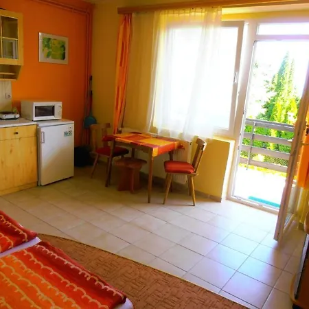 Apartamento Almadi *