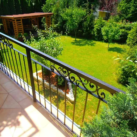 Apartment Almadi